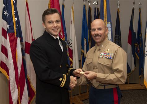 Dvids News First Navy Accession Osprey Pilot Earns Wings Of Gold At