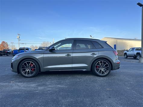 audi sq prestige chronos gray metallic  option