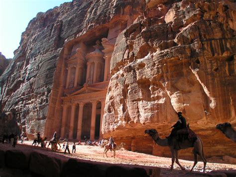 Cooperation Jordan Tourism Board with FOX Verre Reizen - Tourism ...