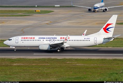 B China Eastern Yunnan Airlines Boeing P Wl Photo By Yan