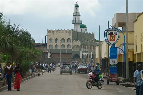 Gisenyi - Western Rwanda - Around Guides