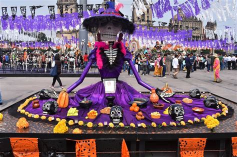 Ofrendas Mas Bonitas De La Ciudad De Mexico Dia De Muertos Muertos