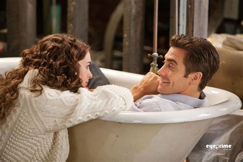 Love And Other Drugs Stills Anne Hathaway And Jake Gyllenhaal Photo