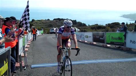Bluff Hill Climb - 2010 PowerNet Tour of Southland - YouTube