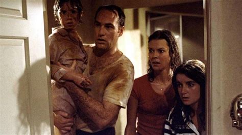 The Tragic Real-Life Story Of The Poltergeist Cast