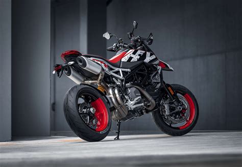 Ducati Hyoermotard Rve Paul Tan S Automotive News