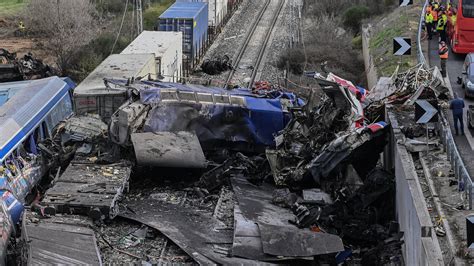 Train Wrecks Crashes And Disasters