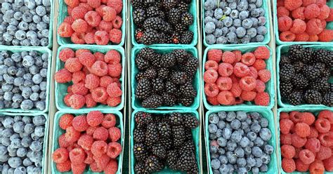 Lancaster Farmers Market on The BLVD - Mama Likes To Cook