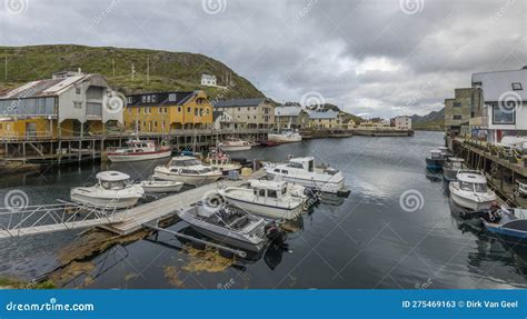 view   harbor  remote fishing village   vesteralen