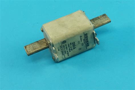 Siemens 3NA3144 NH Fuse 250A 500VAC Square Type GL GG Size NH1 EBay