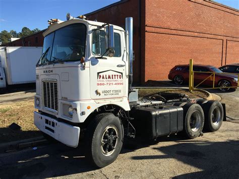 Used F Series Mack Cab Over Day Truck Vin F St Classic