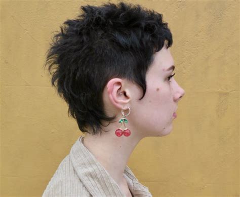 Pin By Luiz On Mullet Hairstyle In 2023 Short Hair Shaved Sides