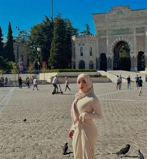 Rekap Viralnya Tiktokers Oklin Fia Gegara Konten Jilat Es Krim, Kini ...