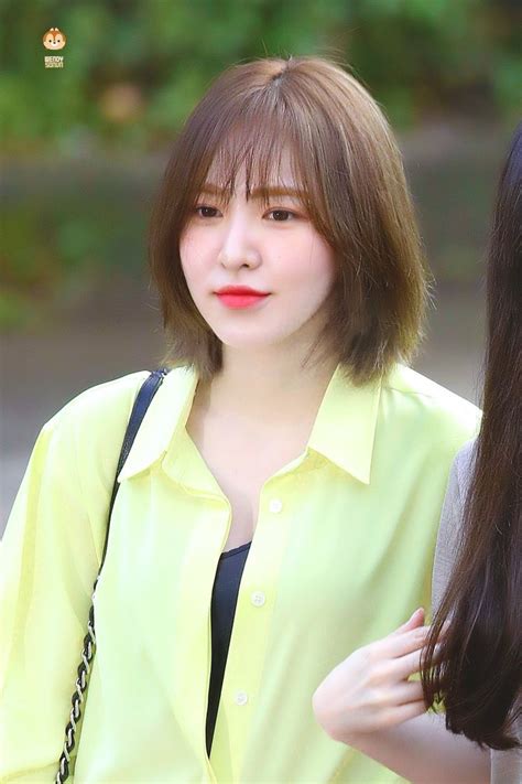 Pin By Allaboutchuu On Wendy🐿️ Short Hair Styles Red Velvet Hair