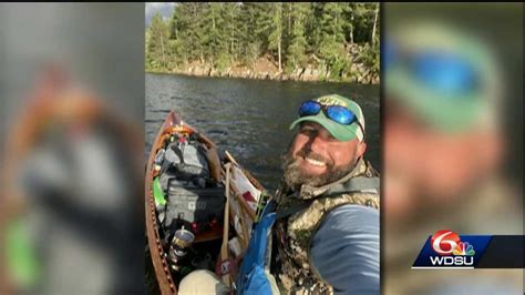 New Orleans Riverboat Pilot Fulfills Late Fathers Dream Of Traveling