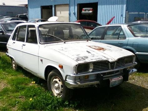 Seattle's Parked Cars: 1970 Renault 16