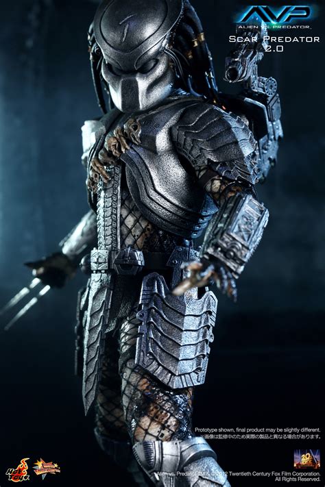 Product Announcement Hot Toys MMS190 Alien Vs Predator 1 6 Scar Predator