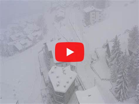 Meteo Cronaca Diretta PIEMONTE Fitta Nevicata A Sestriere Il Drone