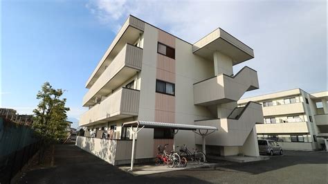 山梨県甲府市里吉2丁目にある2ldkアパート【ブルームⅡ】のご紹介。閑静な住宅街の一角に位置し、大通りにもすぐ出られるとても過ごしやすい環境