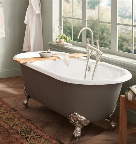 5-1/2' Double-Ended Clawfoot Tub | Rejuvenation