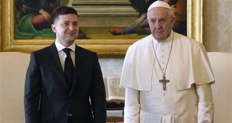 Zelensky Arrives At Vatican To Meet Pope Francis