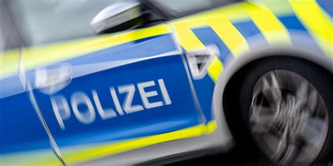 15 Jähriger bedroht Schüler und Lehrerin mit Messer