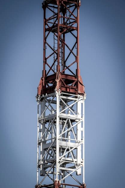 Guindaste torre de construção Foto Premium