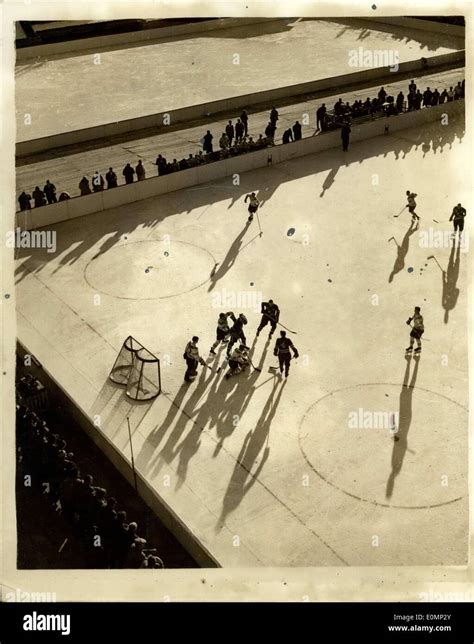 1956 olympics hi-res stock photography and images - Alamy