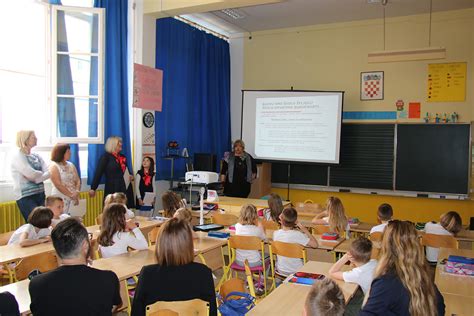 Godina Cjelodnevnog Obrazovanja U Osnovnoj Koli Nikola Tesla Grad