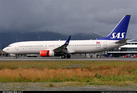 Ln Rrf Boeing P Scandinavian Airlines Sas Helmut