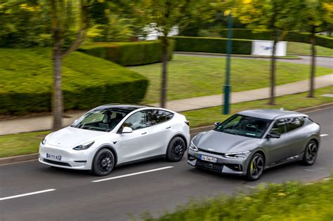 Photo 1 Kia Ev6 Gt Vs Tesla Model Y Performance Essai Comparatif