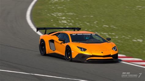 Lamborghini Aventador LP SV 1031CV 1128Kg 1 53 849 Lago Maggiore GT7