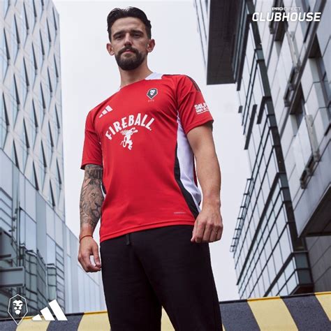 Maillot Domicile Salford City 2024 25