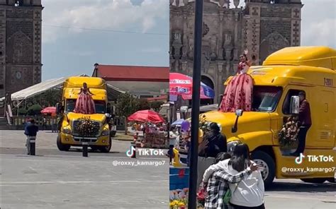 Quinceañera hace recorrido arriba de un tráiler y se hace viral El