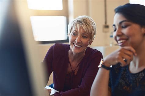 tips   managing  protecting  parents finances
