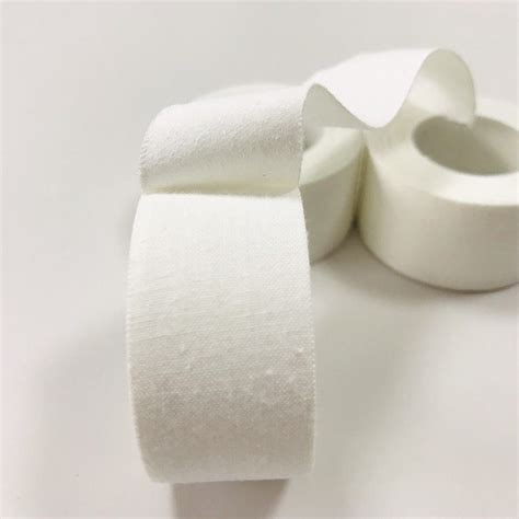 Self Adhesive Waterproof Breathable Cotton Plaster Surgical Zinc Oxide