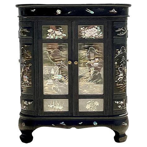 Antique Chinoiserie Lacquer Cabinet Giltwood Stand Dry Bar Cocktail