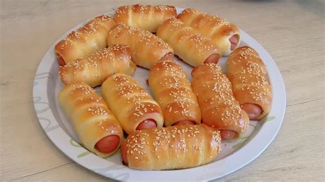 Что самое главное в сосиске в тесте?? Конечно же сосиска) Вкусно и ...