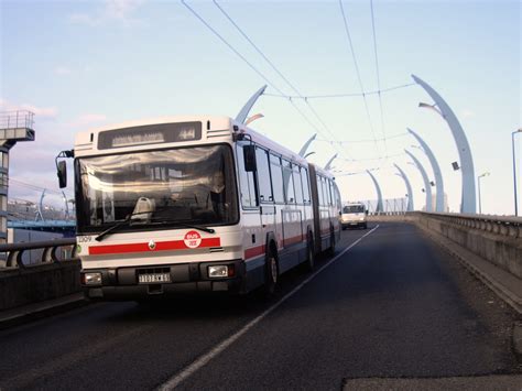 Retour à l album Bus TCL