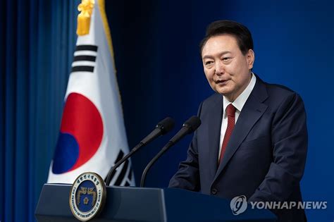 尹대통령 지지율 24 취임 2주년 기준 6공화국 최저 한국경제