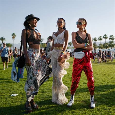 Coachella Style Outfit Ideas 2019 - What To Wear To Coachella