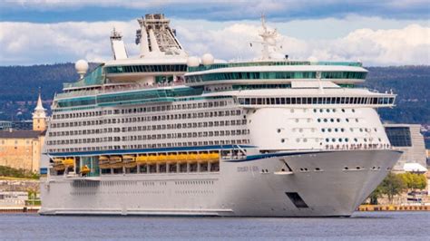 Royal Caribbean Cancels Cruise In Favor Of Charter