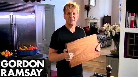 Gordon Ramsays Guide To Ideal Kitchen Essentials Consejos De Cocina