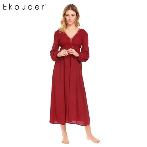 Ekouaer Women Nightgown Long Sleeve Sleep Dress V Neck Floral Lace