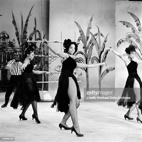 143 Ed Sullivan Show Dancers Stock Photos, High-Res Pictures, and ...