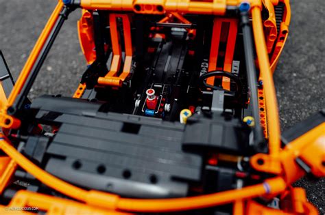 Here's Why The LEGO Porsche 911 GT3 is Actually So Impressive ...