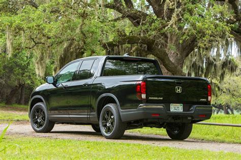 2020 Honda Ridgeline Pictures 219 Photos Edmunds