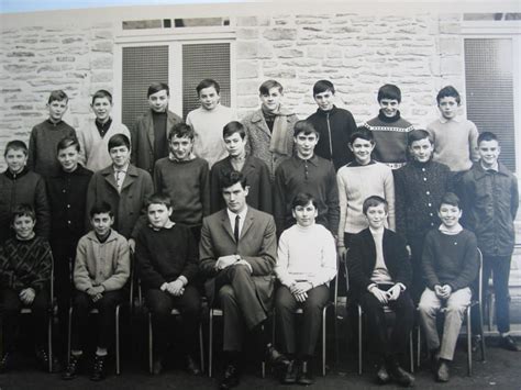 Photo De Classe 4° De 1967 Lycée Victor Grignard Copains Davant