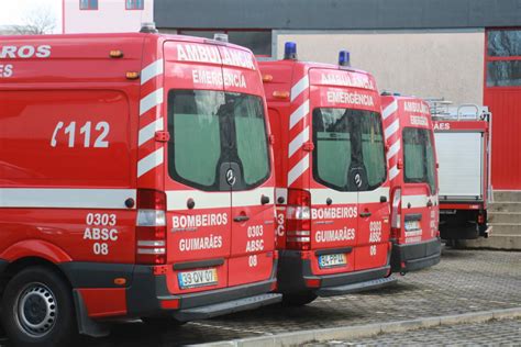 ACIDENTE Região Despiste de um carro alegórico de Carnaval provoca