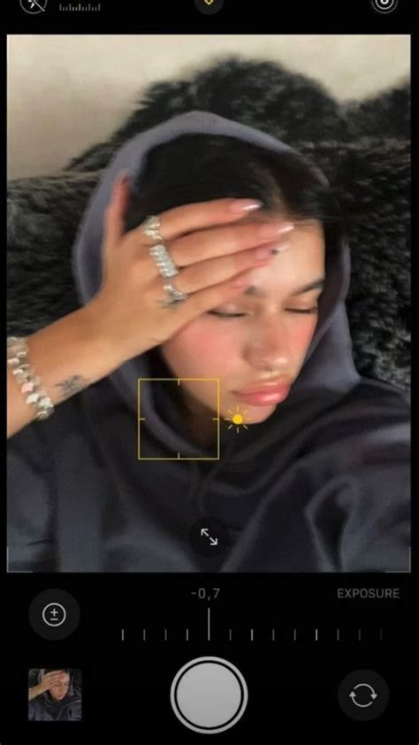 Ideas For Instagram Photos Instagram Pose Insta Photo Ideas